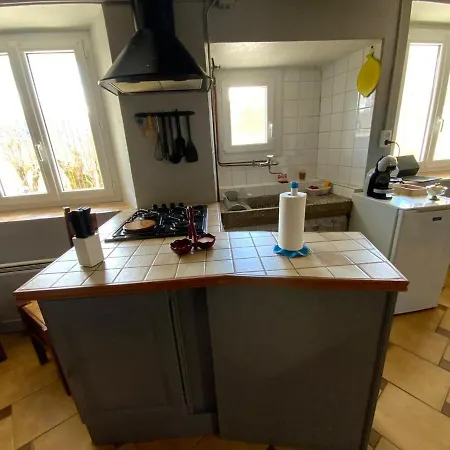 בית נופש Maison De Montagne Soussens